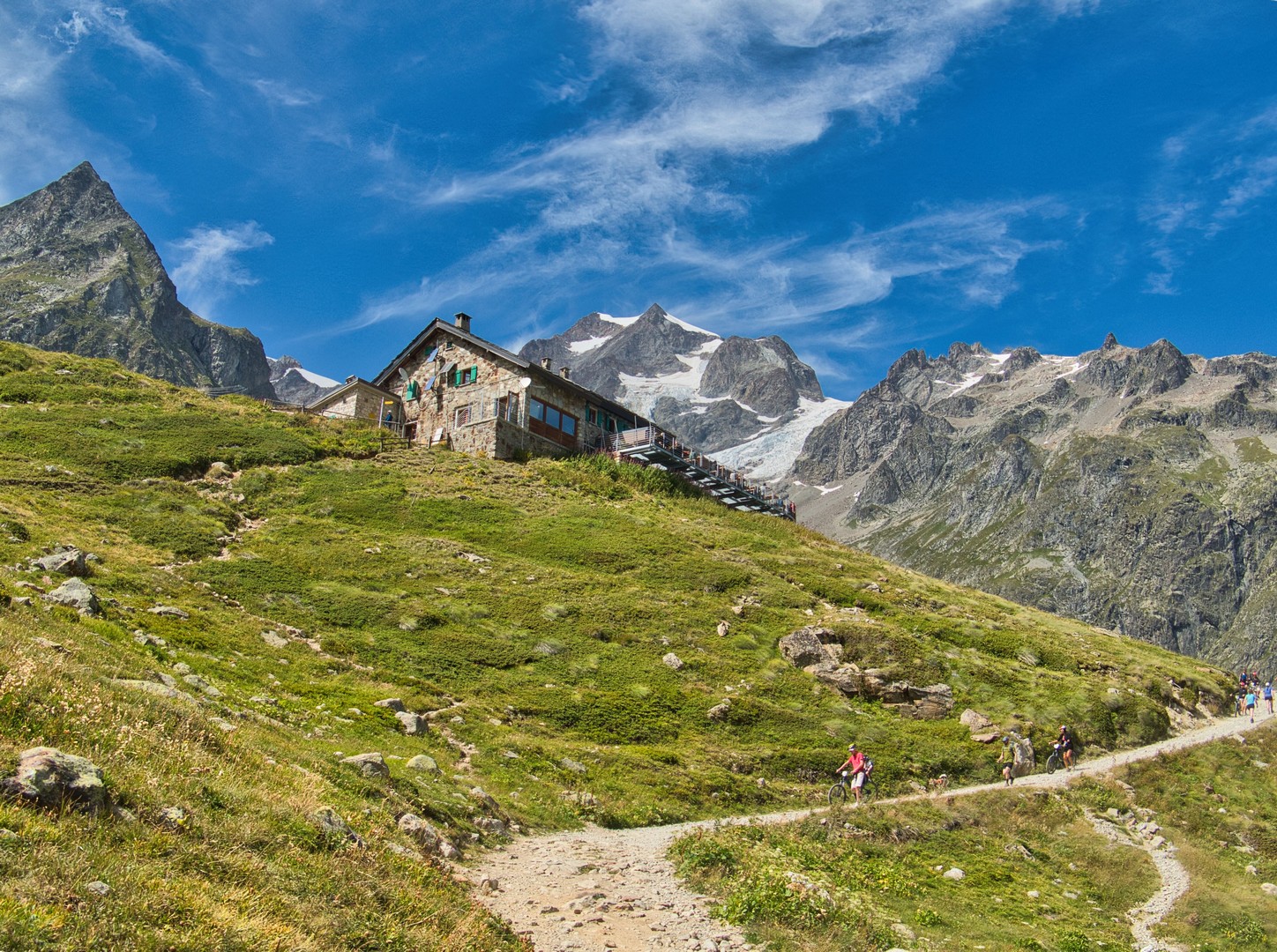 Il rifugio Elisabetta.